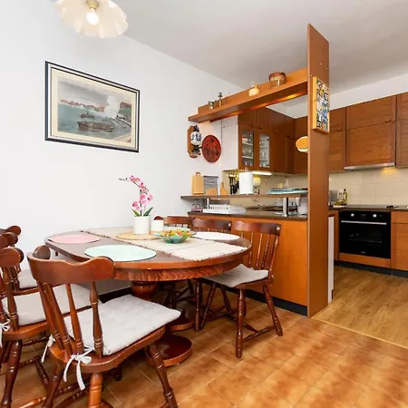 Apartment Tonia